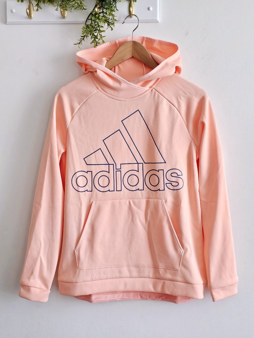 Adidas Badge of Sport Hoodie Peach Pink Athletic Pullover Sweatshirt Size Small